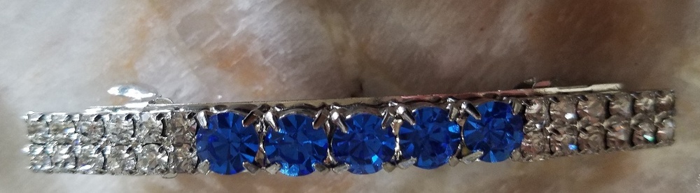 NEW! SILVER HAIR CLIP ROYAL BLUE/WHITE RHINESTONE